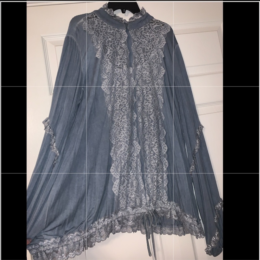 POL long sleeve blouse